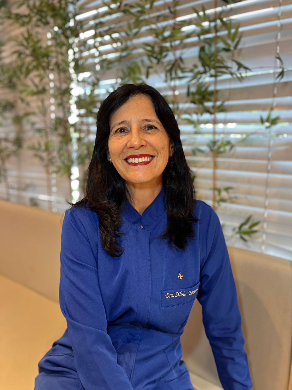 Dra. Silvia Cristina Tavares